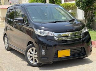 2014 Mitsubishi EK Custom – For Sale – Scheme 33 – Karachi