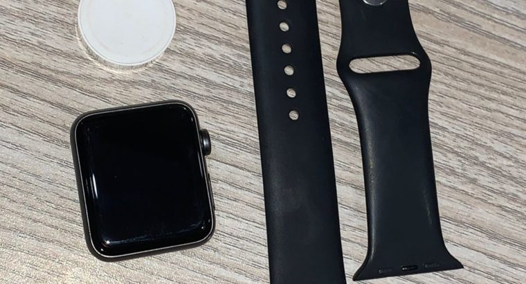 Apple watch series 3 42mm GPS Great condition