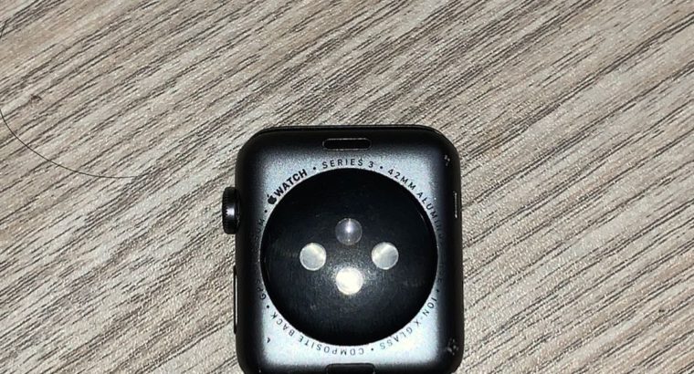 Apple watch series 3 42mm GPS Great condition