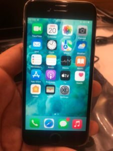 iPhone 6s (64 GB) – 74% Battery Health – iCloud Clear – Rs.16000