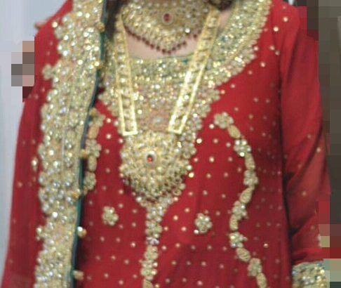 Red Bridal Dress (Sharara) with matching Jewelry, Purse and Sandal