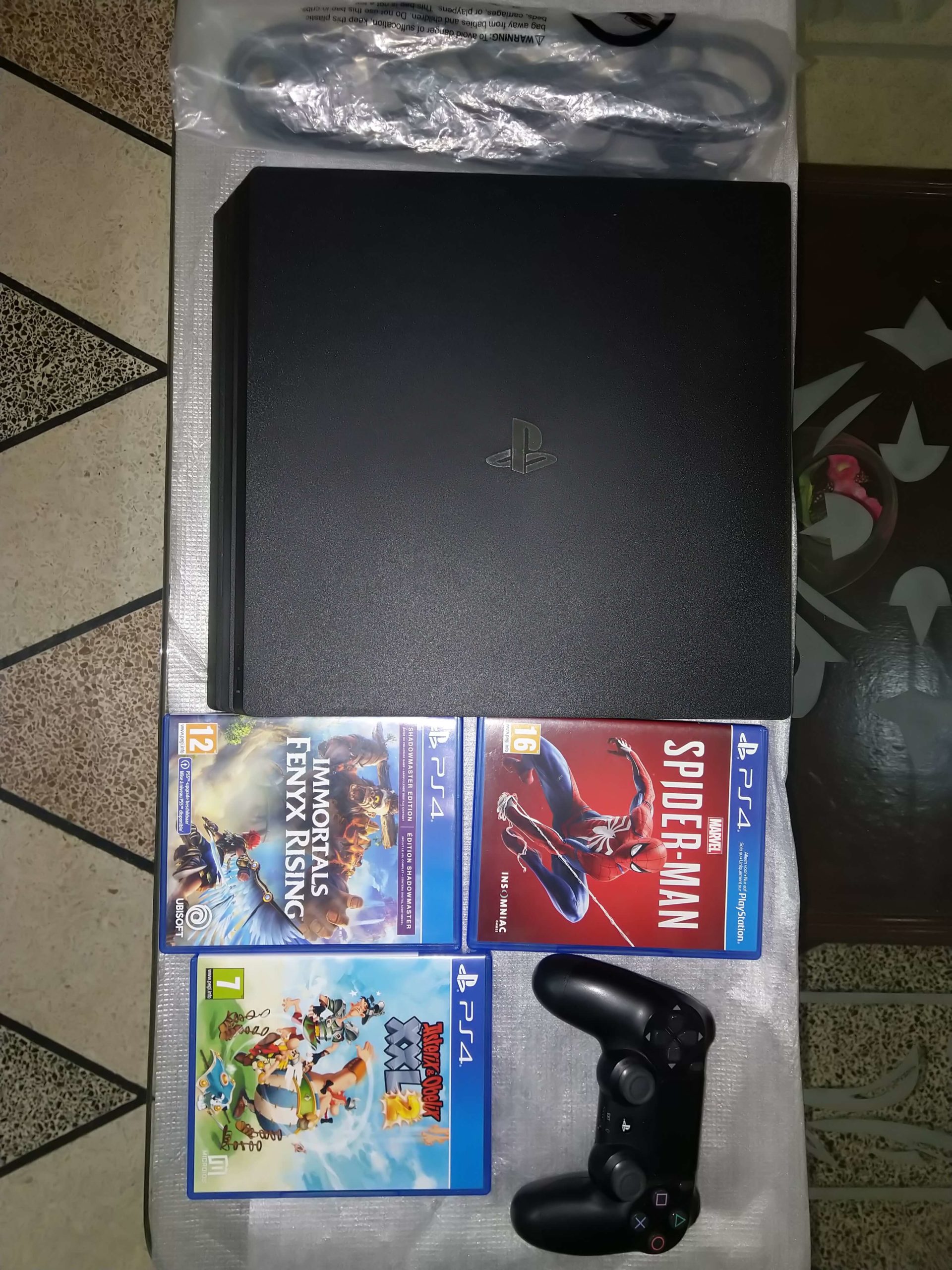 Sony PlayStation 4 Pro 1TB With Additional Controller Unboxed 1