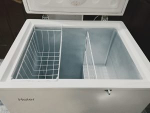 HAIER DEEP FREEZER 10/10 CONDITION
