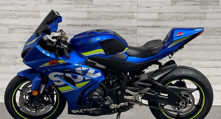 2017 Suzuki gsx r1000cc available for sale