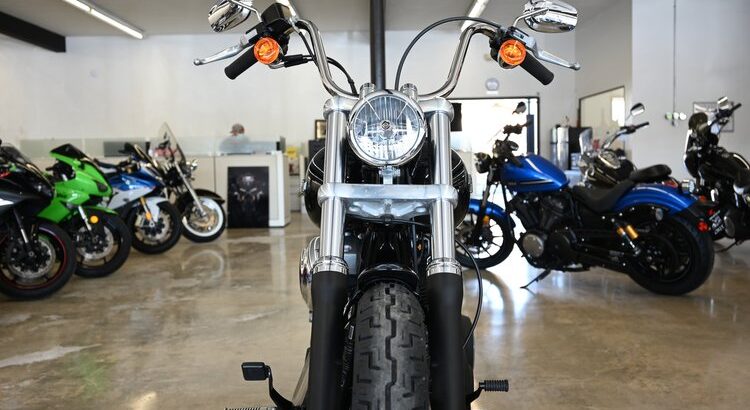 2012 HARLEY DAVIDSON DYNA STREET BOB