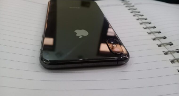 iPhone xsmax space gray for sale in karachi in Rs.77000