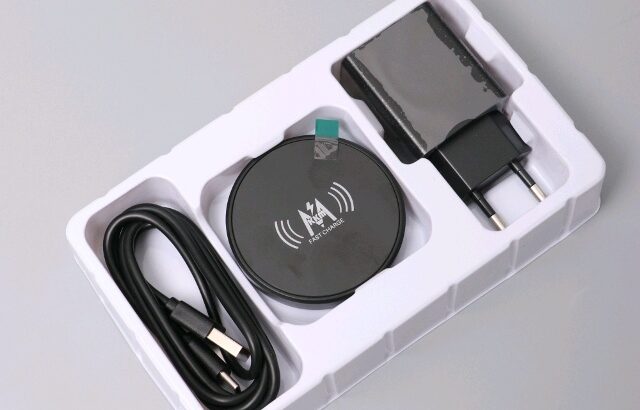 Wireless magnetic Charger for smartphones