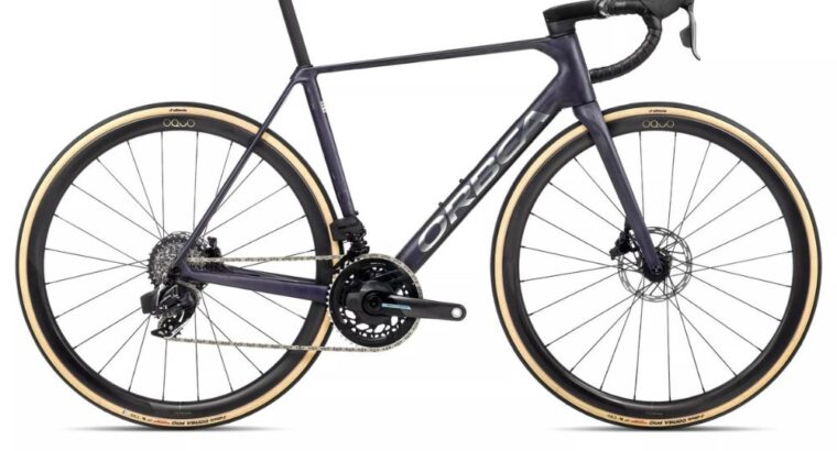 2024 Orbea ORCA M20I LTD Road Bike (GUN2BIKESHOP)