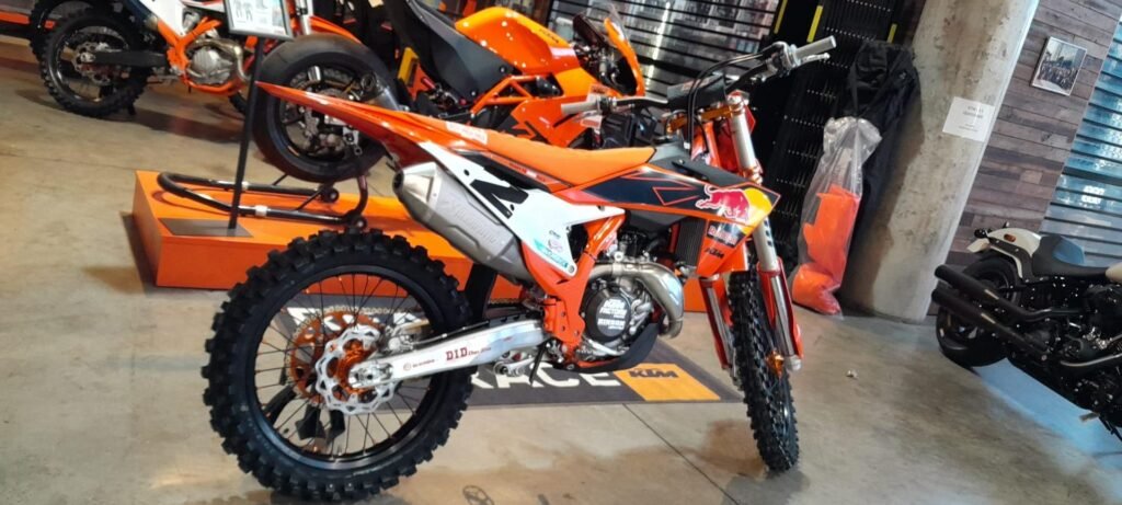 2023 KTM SX 450 F Factory Edition Dirtbike - photo 2