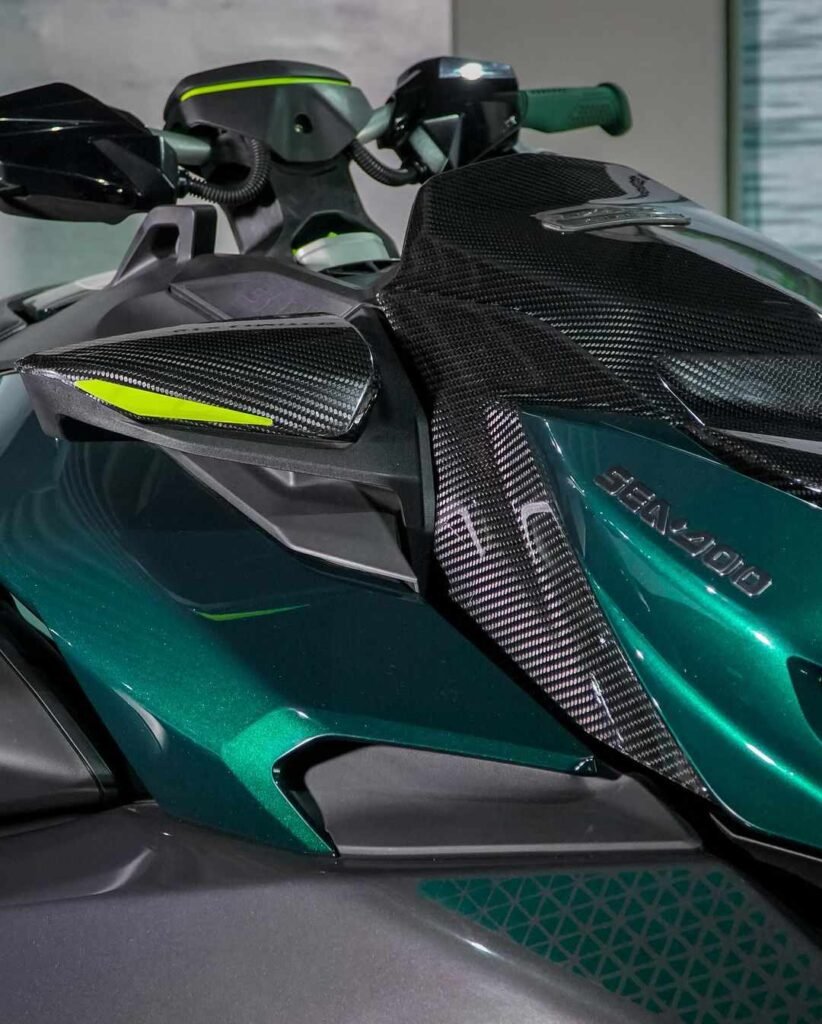 2023 Sea-Doo RXP-X APEX 300 Jetski - photo 4