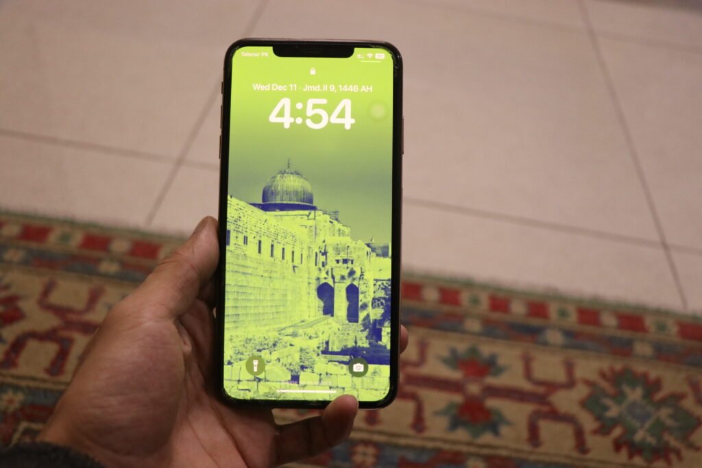 IPhone XS Max 64GB - photo 2