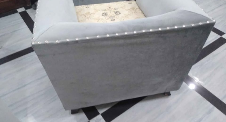 7- seater sofa set for sale in nazimabad no 1