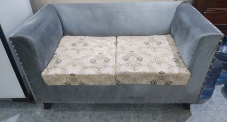 7- seater sofa set for sale in nazimabad no 1