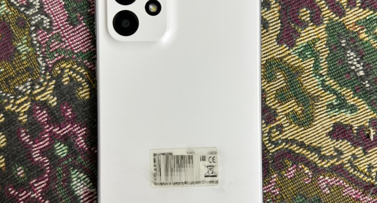 Samsung A33 Awesome condition