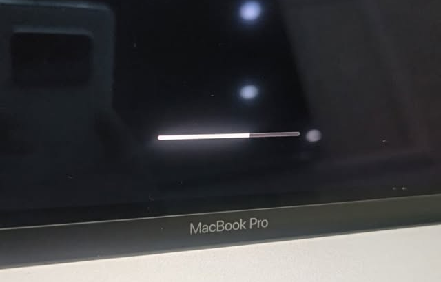 Macbook Pro i9 | Core i9 | 32GB RAM | 4GB Graphic | Lahore