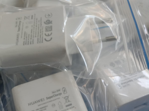 Huawei Super Charger 40 Watt original (Lot Stock / Used) Quantity Available