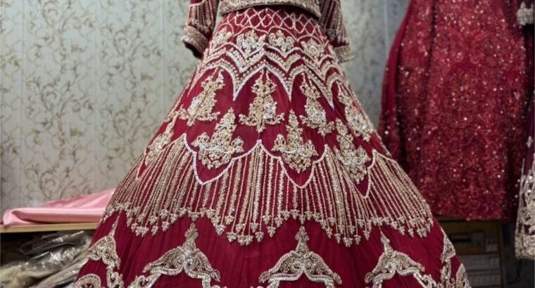 Luxury Maroon Bridal Lehnga – Heavy Hand Embroidery – Excellent Condition