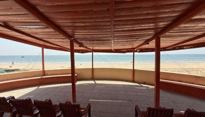 Karachi beach huts N17