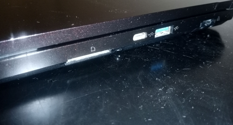 MEDION Erazer Crawler E10 Gaming Laptop