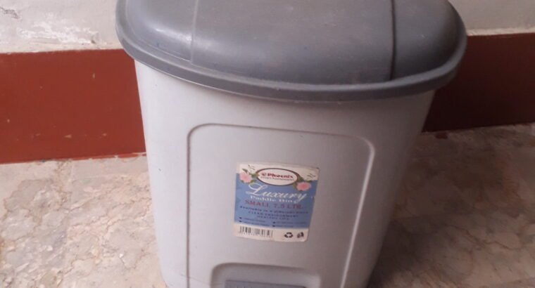 Dustbin large size