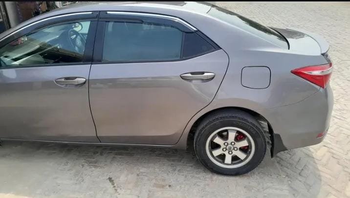 Toyota Corolla GLI 2016 model for sale