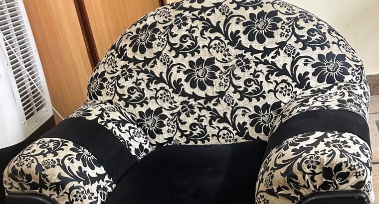 Sofa Set for sale in Wahdat Colony, Lahore