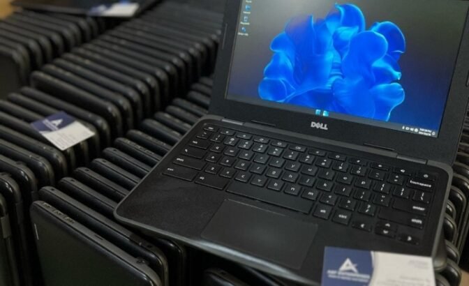 DELL CHROMEBOOK 4 GB RAM B NEW