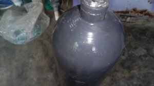 oxygen cylinder