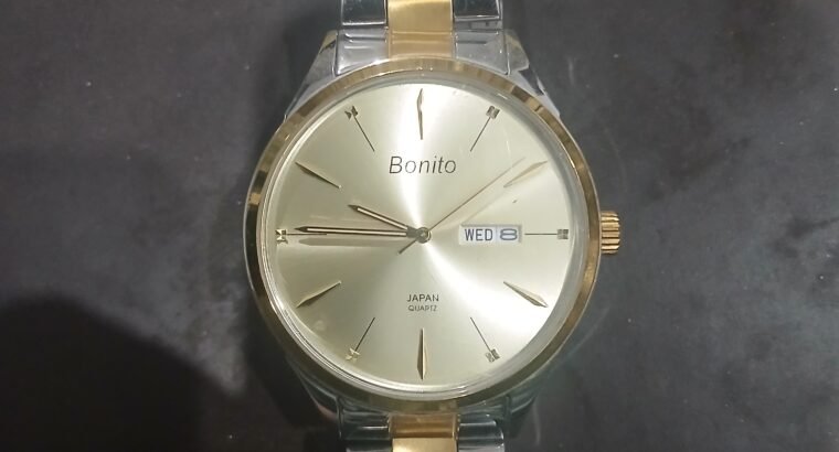 Bonito Japan analog wrist watch by Quartz