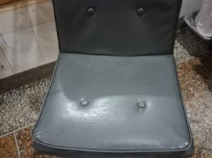 Saloon Hair Cutting ✂️ Chair for Sale