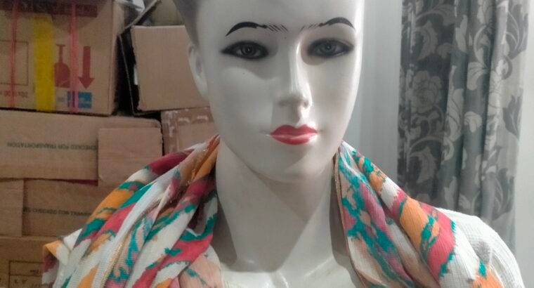 Dummy/Mannequin 180 cm female for fashio...