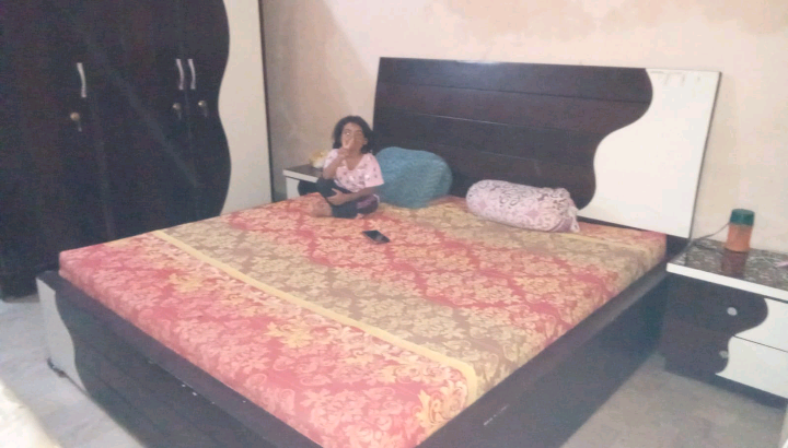 Bed set for sale in Karachi