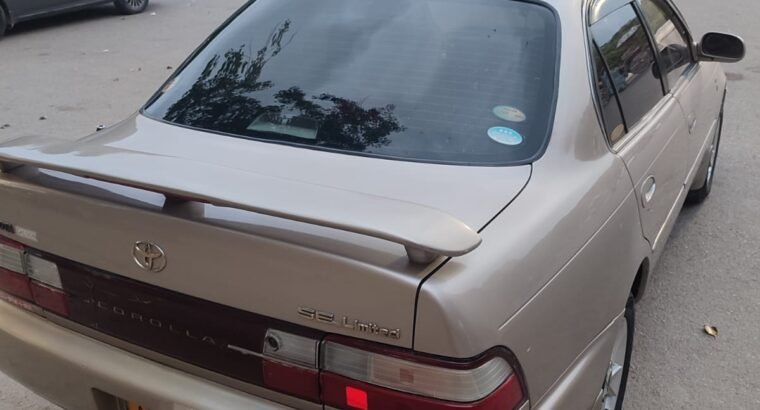Toyots Corolla SE limited 1995 for sale in Gulshan-e-Iqbal, Karachi.