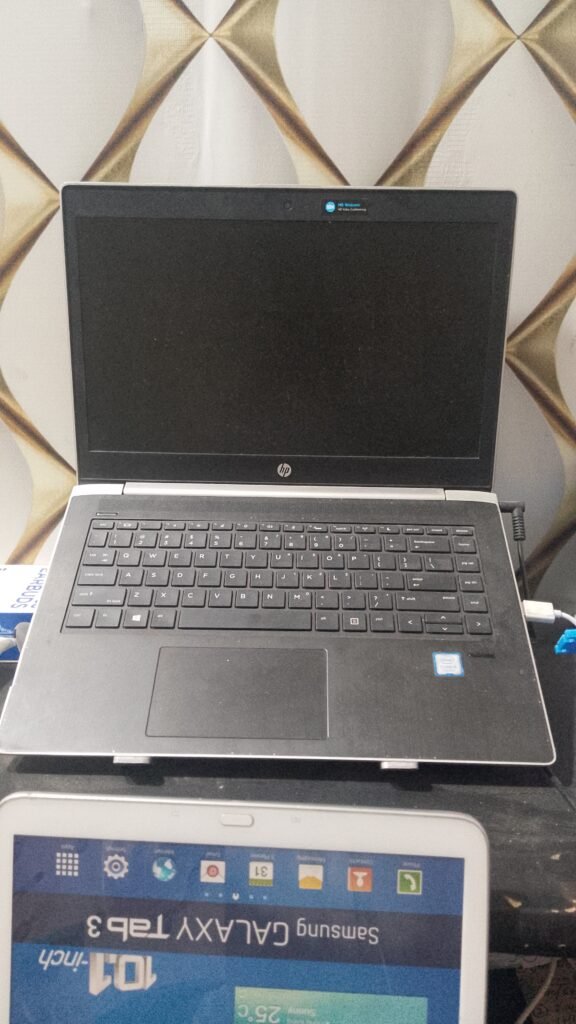 HP CoRE I 5 8th generation