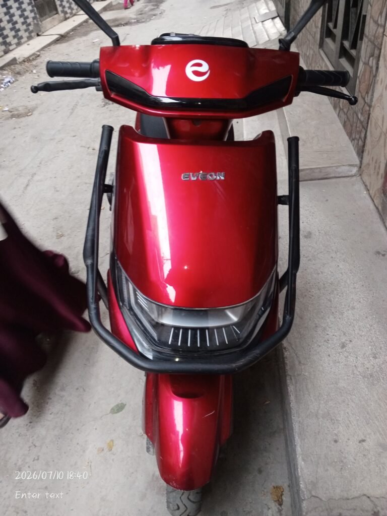 eveon joy electric Scooty