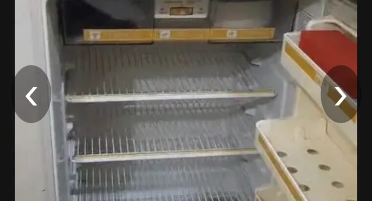 Fridge for sale in Pir Choha Mohalla, Rawalpindi in Rs.30,000