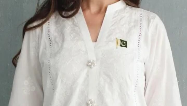 Azadi Sale clothing for women in Multan