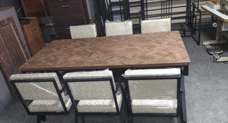 Dinning Table