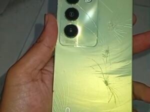 vivo y100
