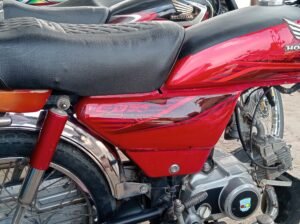 Honda CD70 – 2017 Model for sale in Rs.80,000