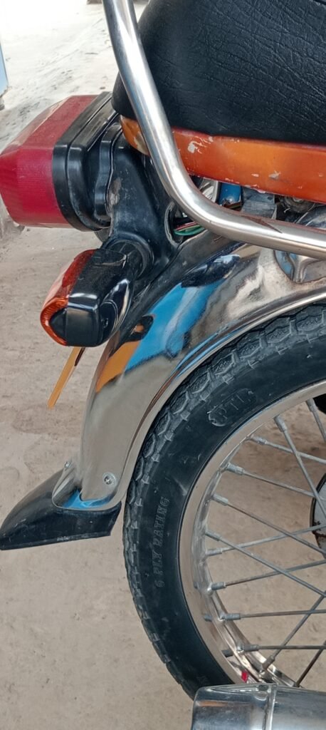 Honda CD70 – 2017 Model for sale in Rs.80,000 - photo 2
