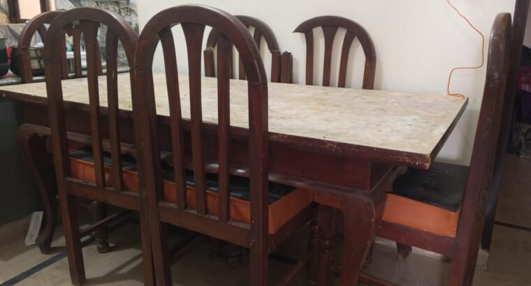 Dinning Table with Chairs for sale