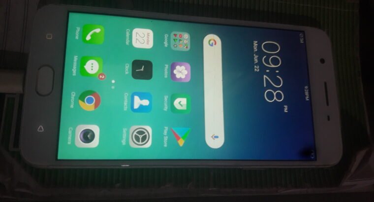Oppo F1S smartphone for sale in Karachi
