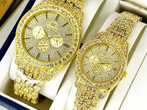 Luxury Golden Couple Watch Set – Premium Quality Gift Pack