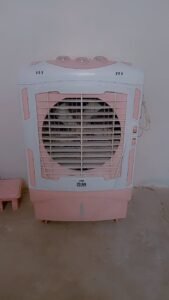 10/10 condition with 3 water chemical bottles for best cooling