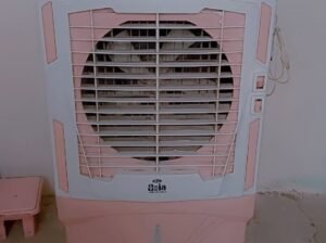10/10 condition with 3 water chemical bottles for best cooling