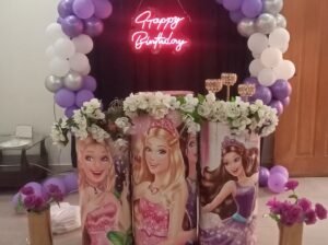 girls them balloon decor