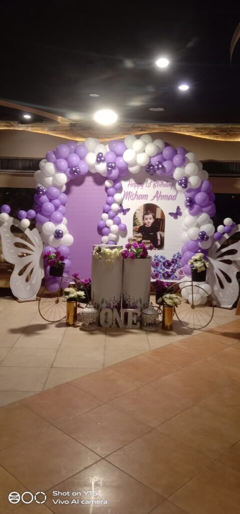 flowers decorations and balloon decor - photo 3