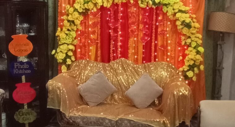 flowers decorations and balloon decor