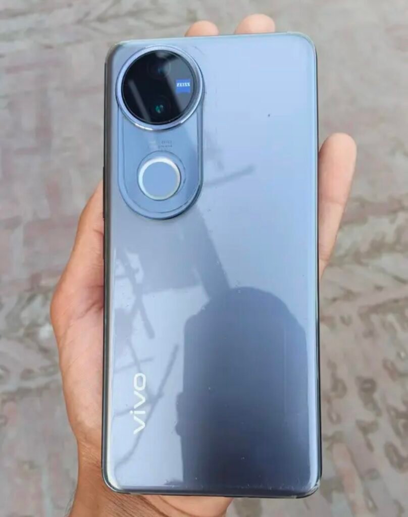 Vivo v50..512 - photo 4